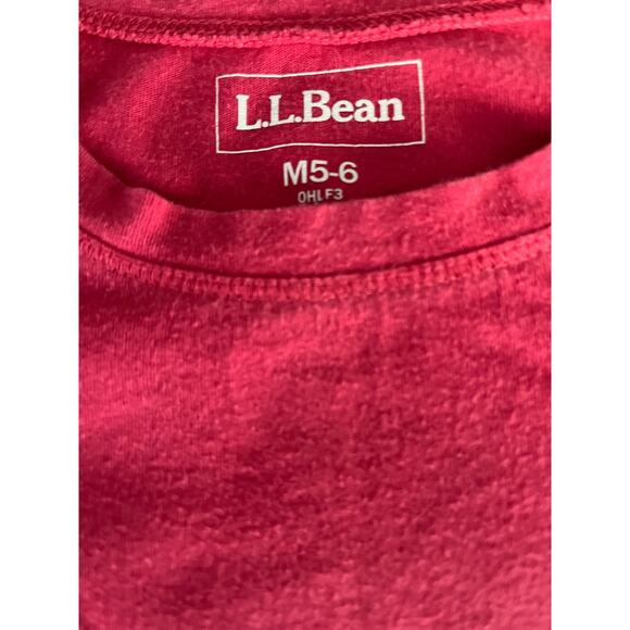 L.L. Bean Snowflake long sleeve top - Picture 4 of 4